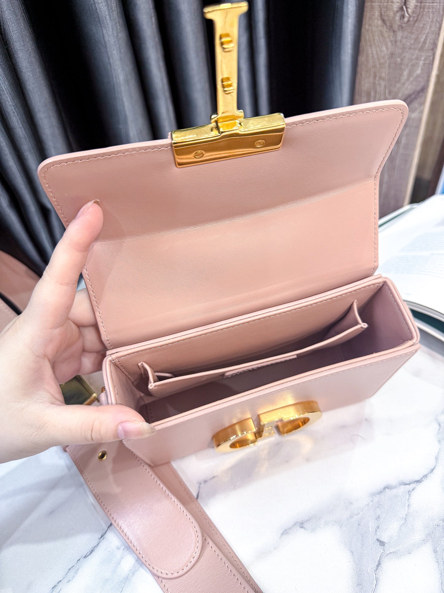 A A Dior Montaigne Micro 17cm