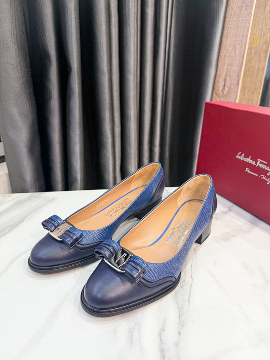 Giày Salvatore Nơ Xanh Size 8C