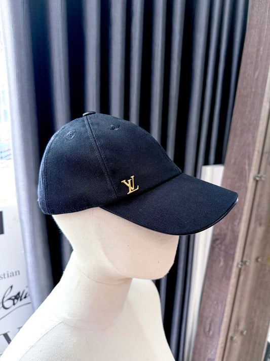 Mũ Lưỡi Trai LV Đen