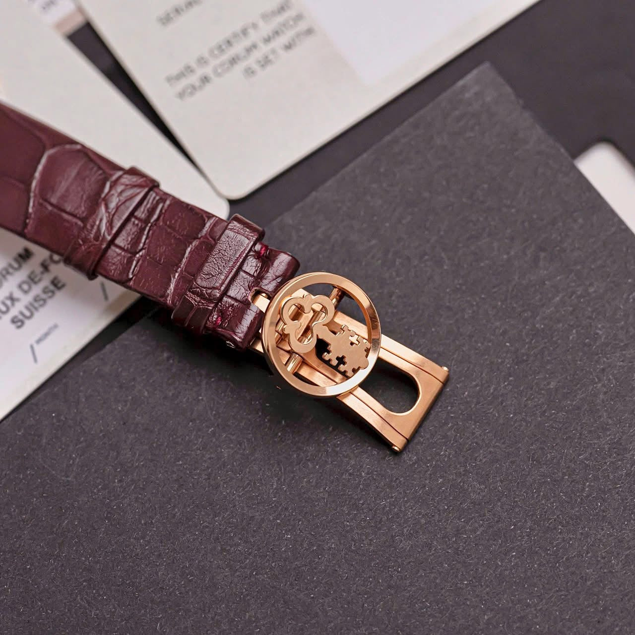 Đồng Hồ Corum Golden Bridge 39mm B113/03168 Green Dial