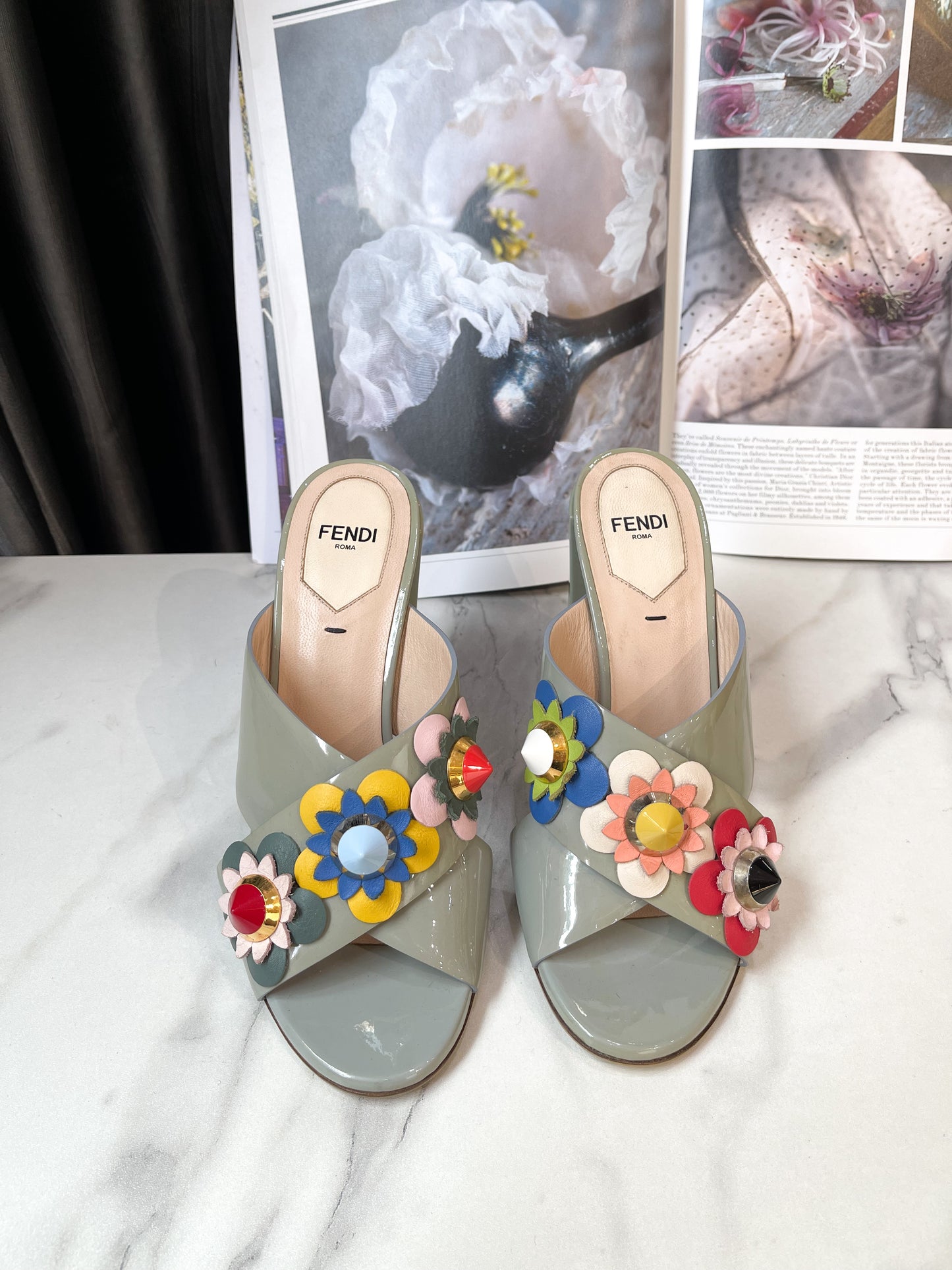 Guốc Fendi Size 36