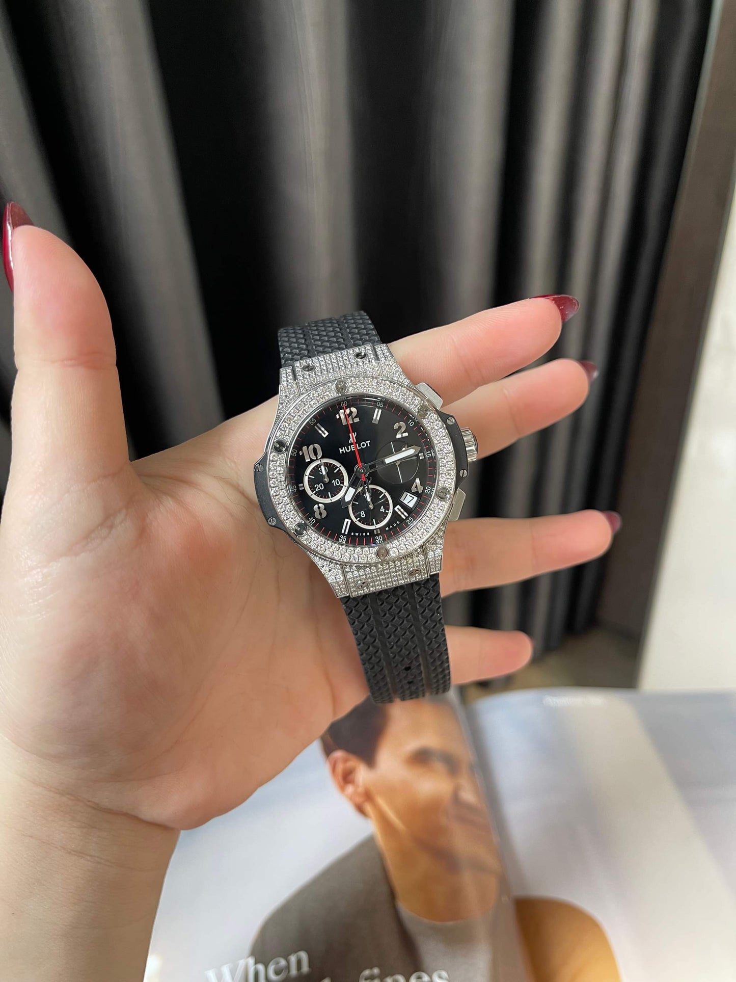 Đồng Hồ Hublot Bigbang 41mm Pave