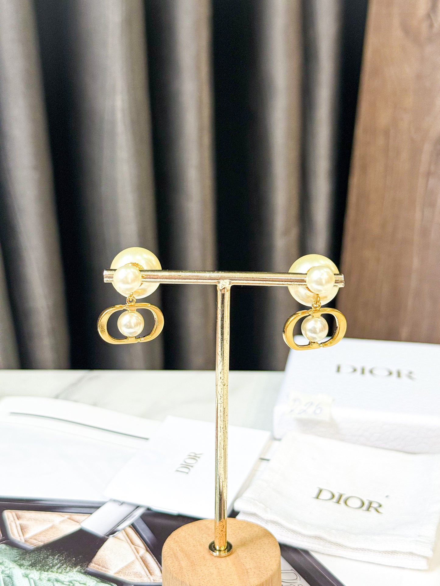 Khuyên Tai Dior New D26