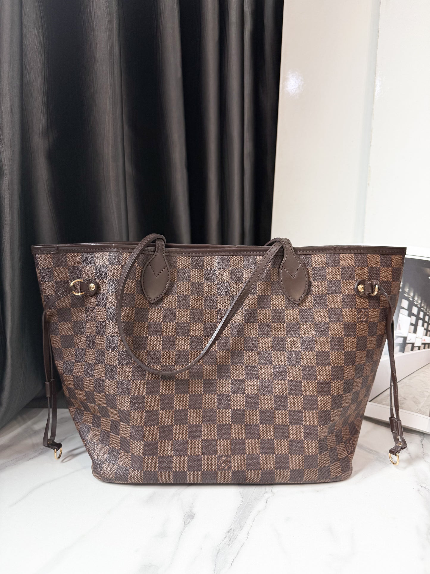 LV NVF Damier Size MM