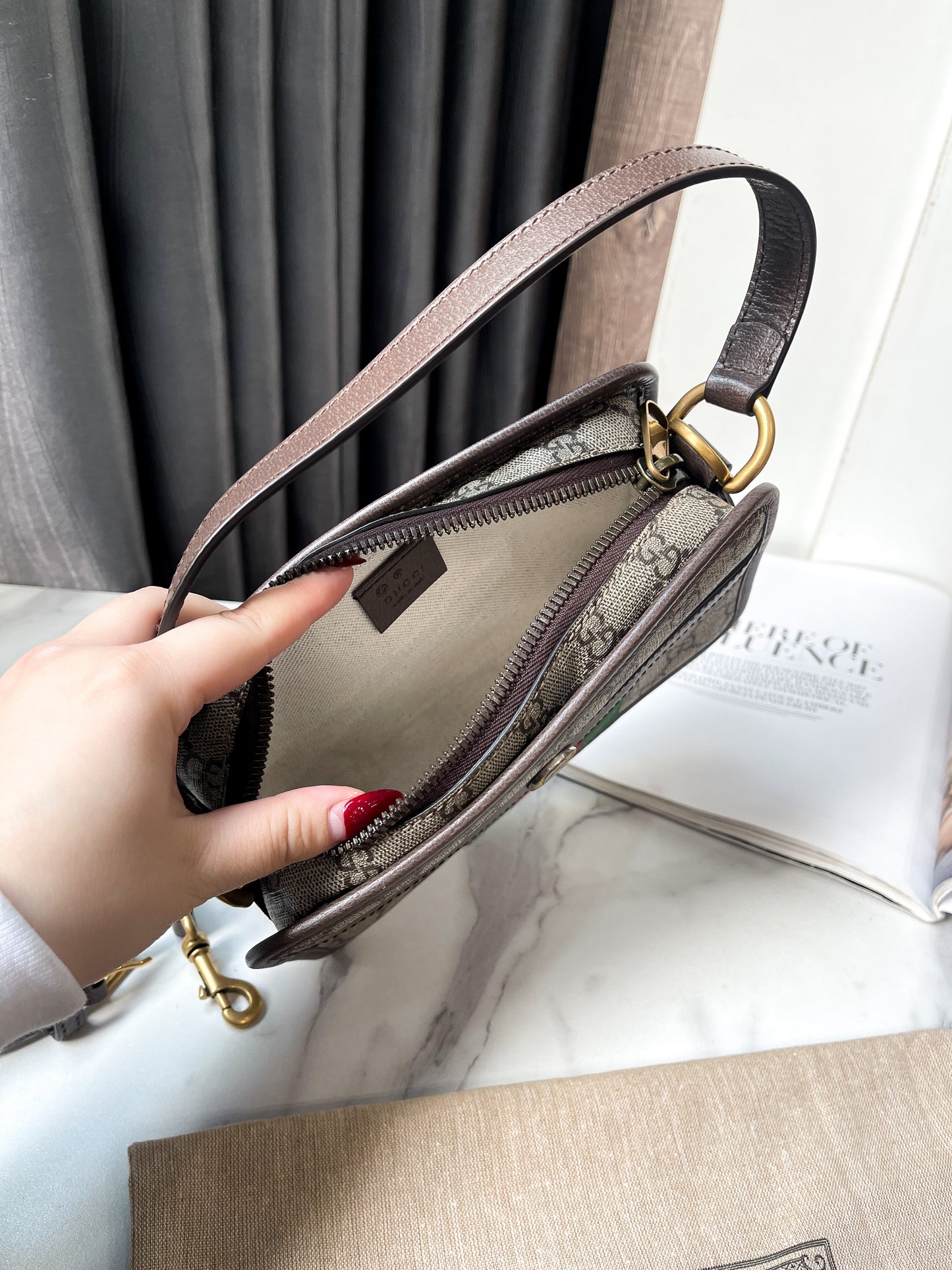 AGucci GG Crossbody New