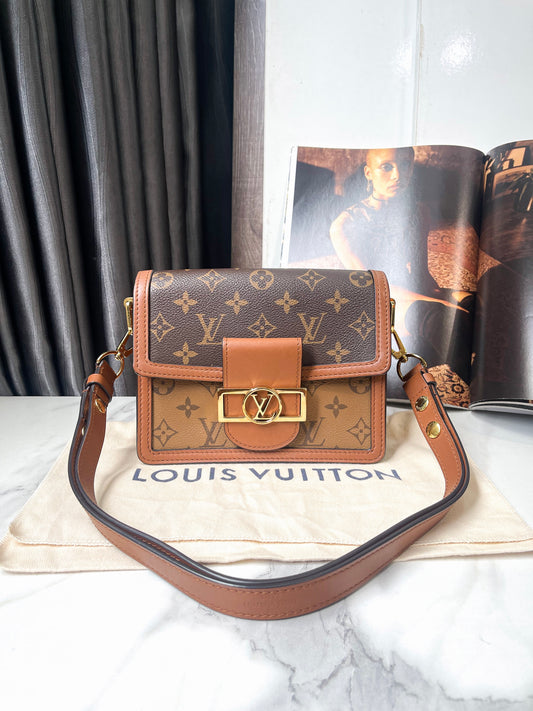 LV Dauphine Mini