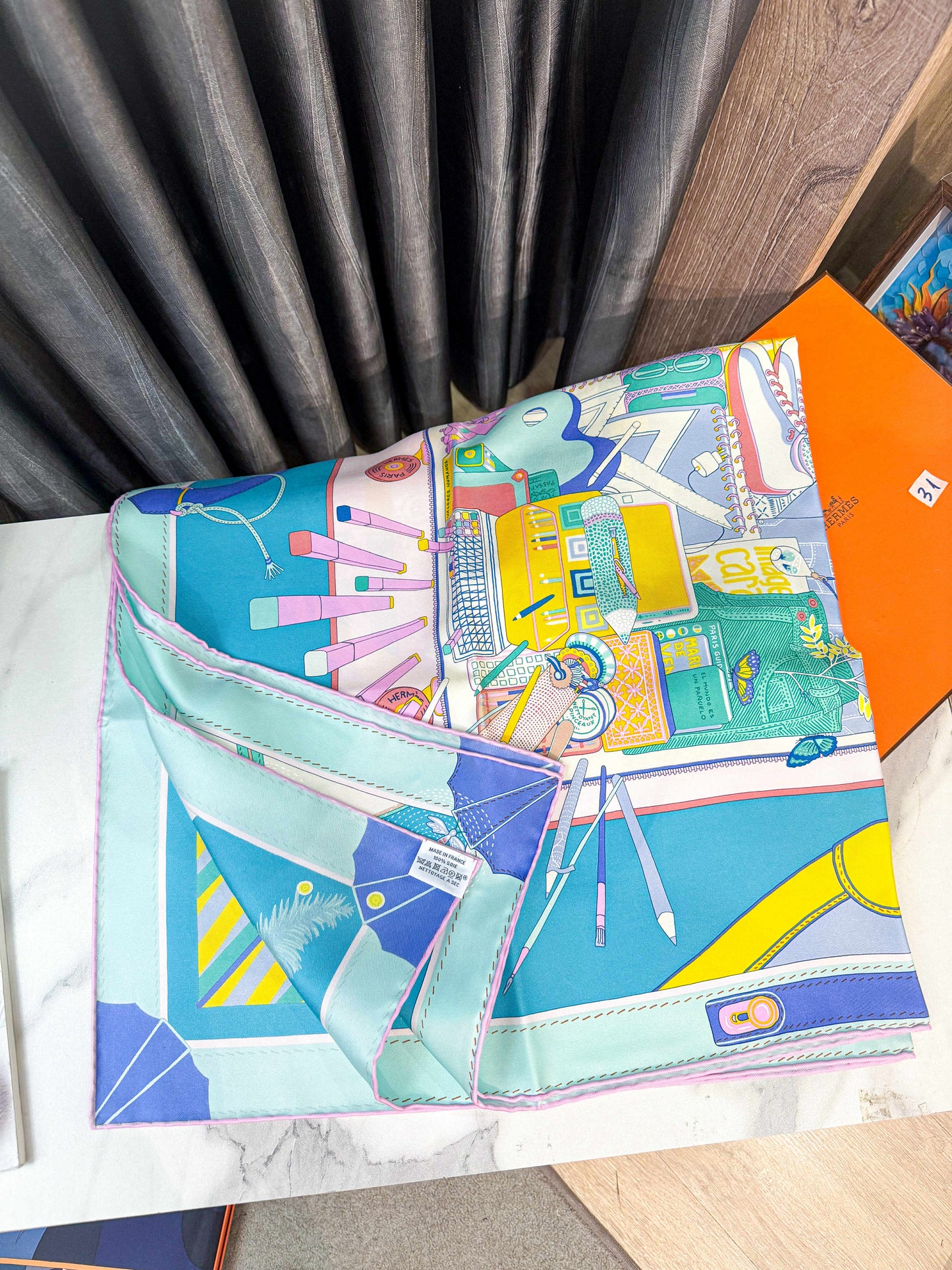 Khăn Lụa Hermes New Khổ 90x90 HN31 4/11