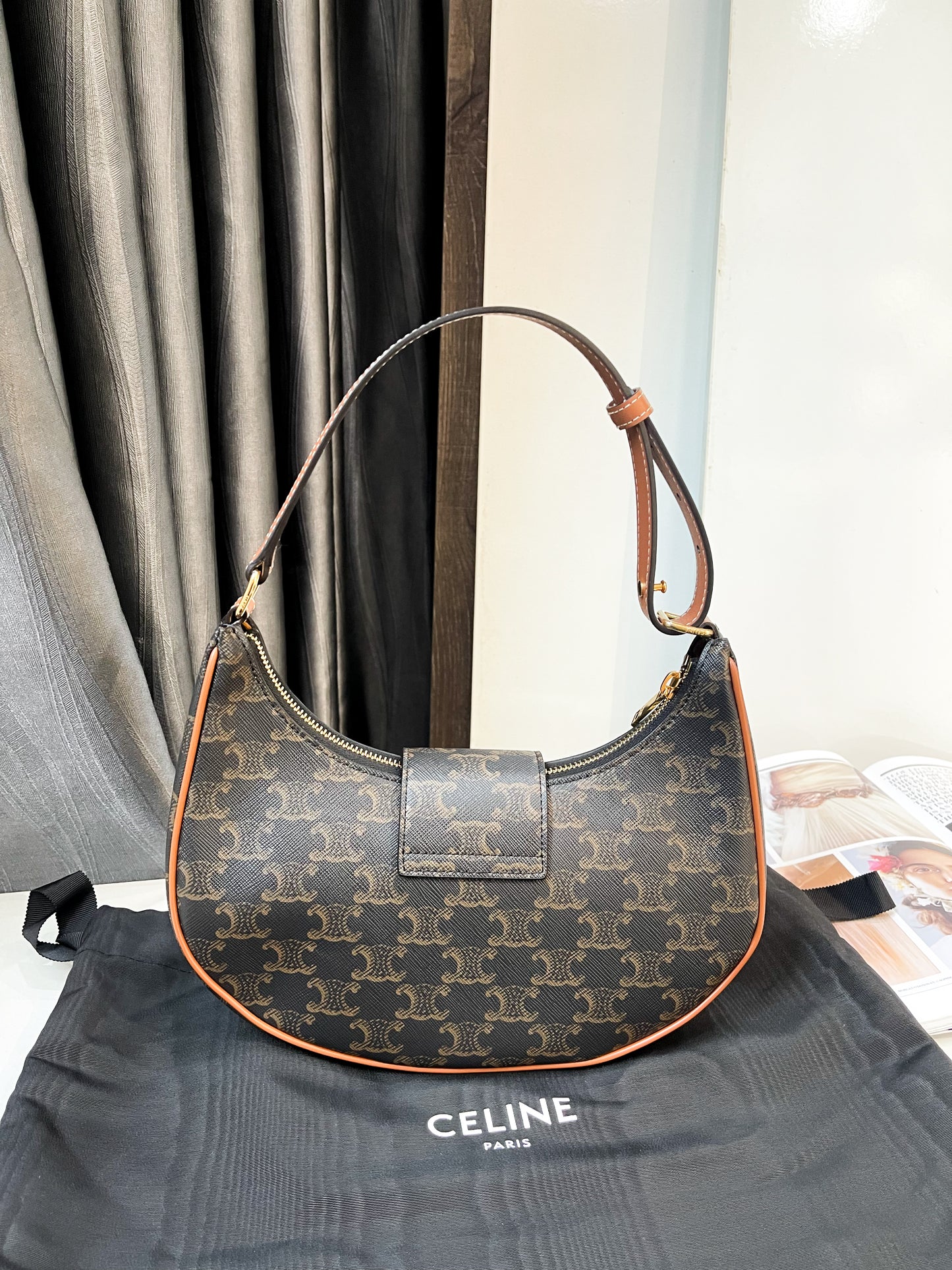 Kẹp Nách Celine New