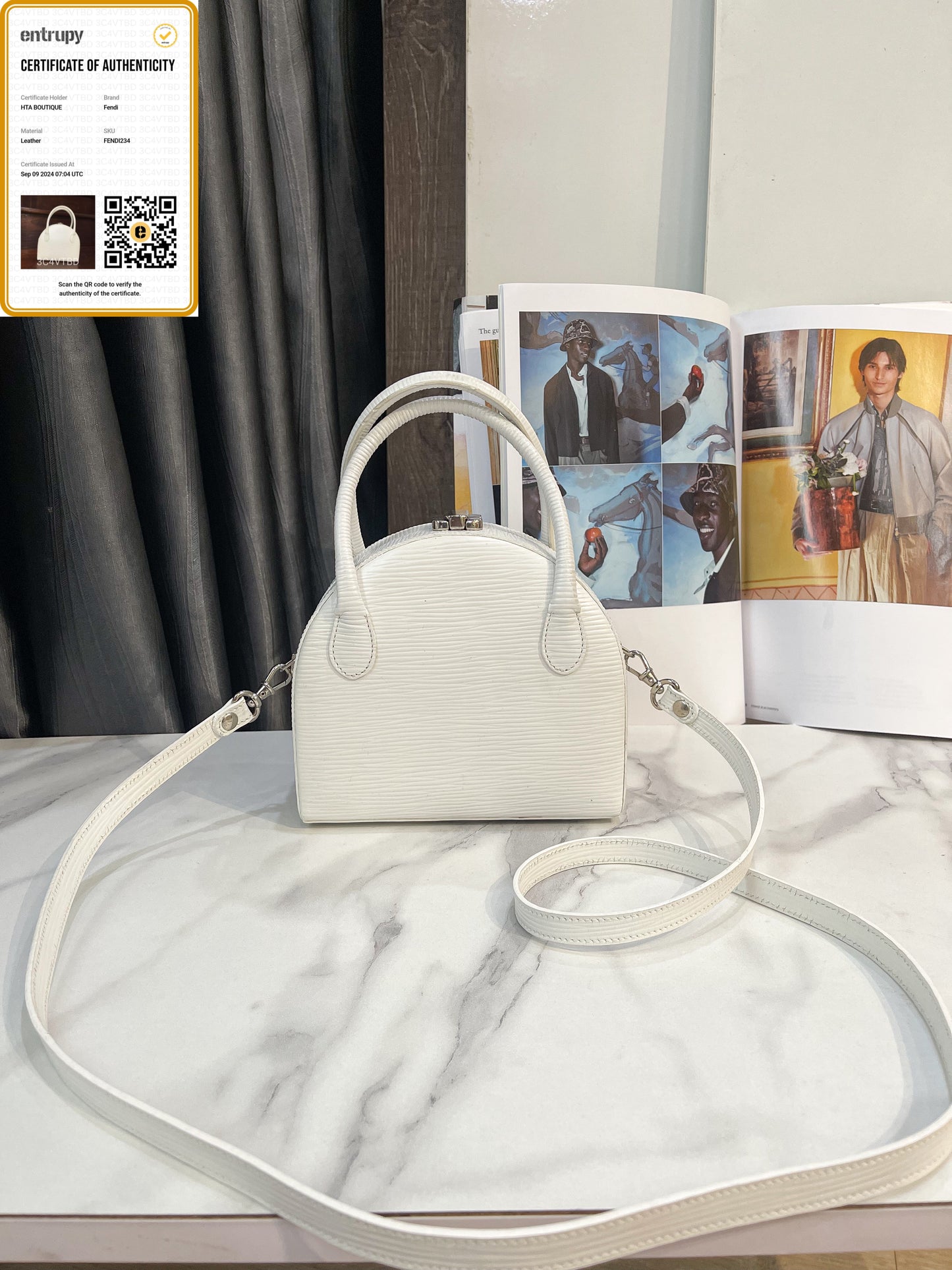 Fendi Bag Trắng