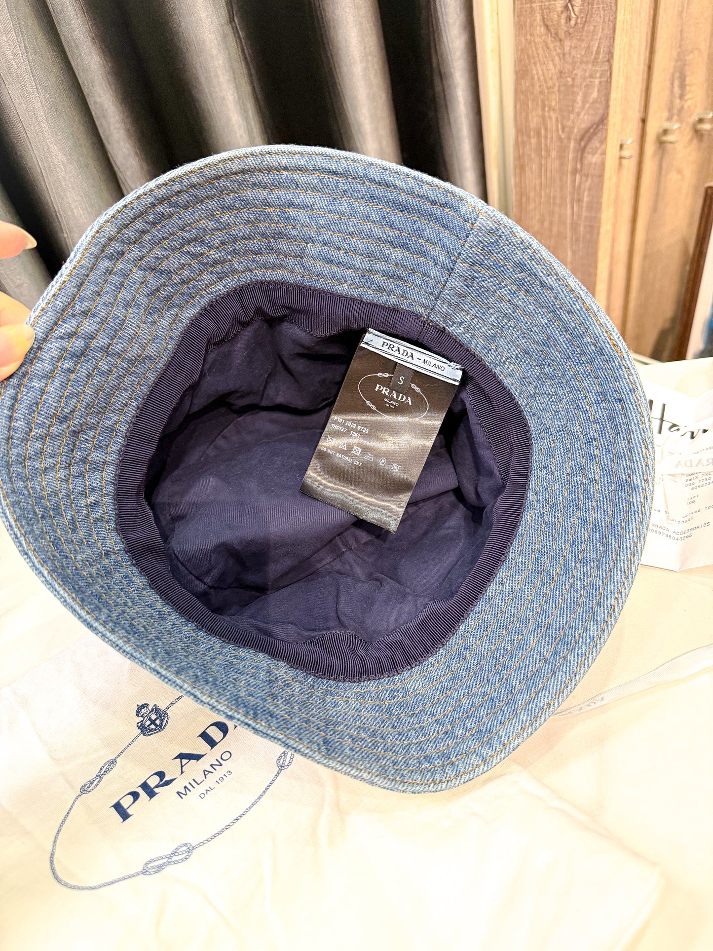 Mũ Bucket Prada New Size S Denim