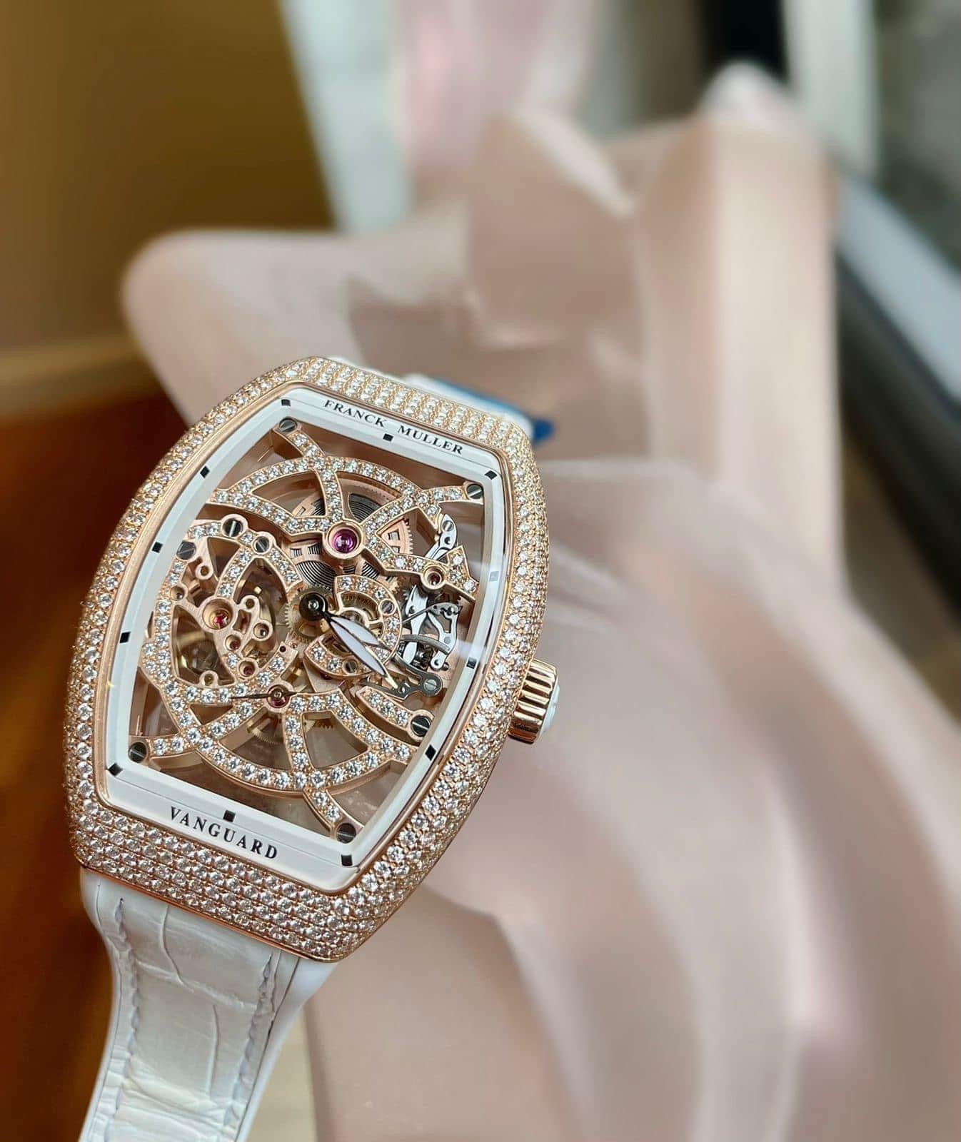 Đồng Hồ Franck Muller V35 Rose Gold Skeleton