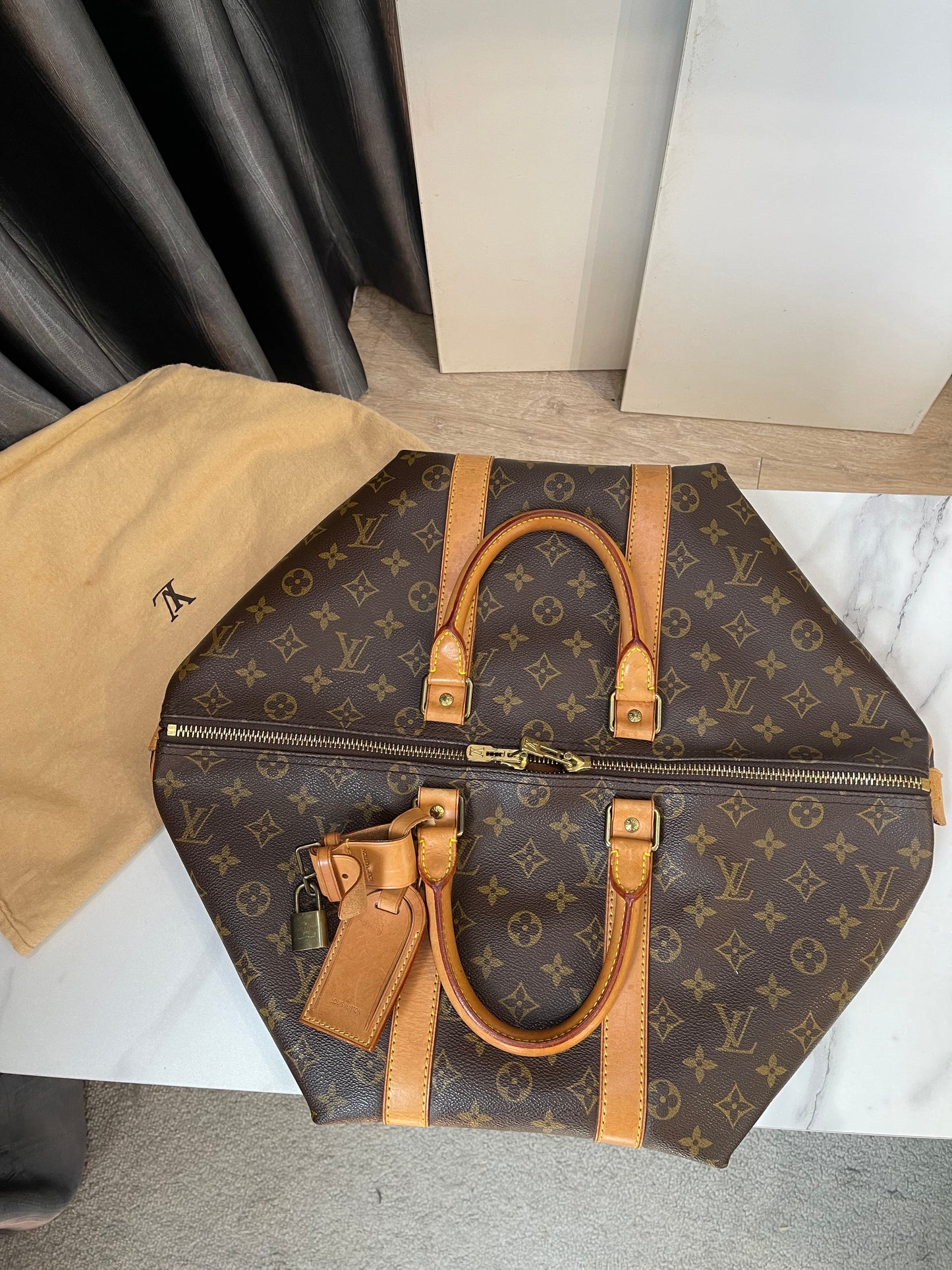 LV Keepall 45