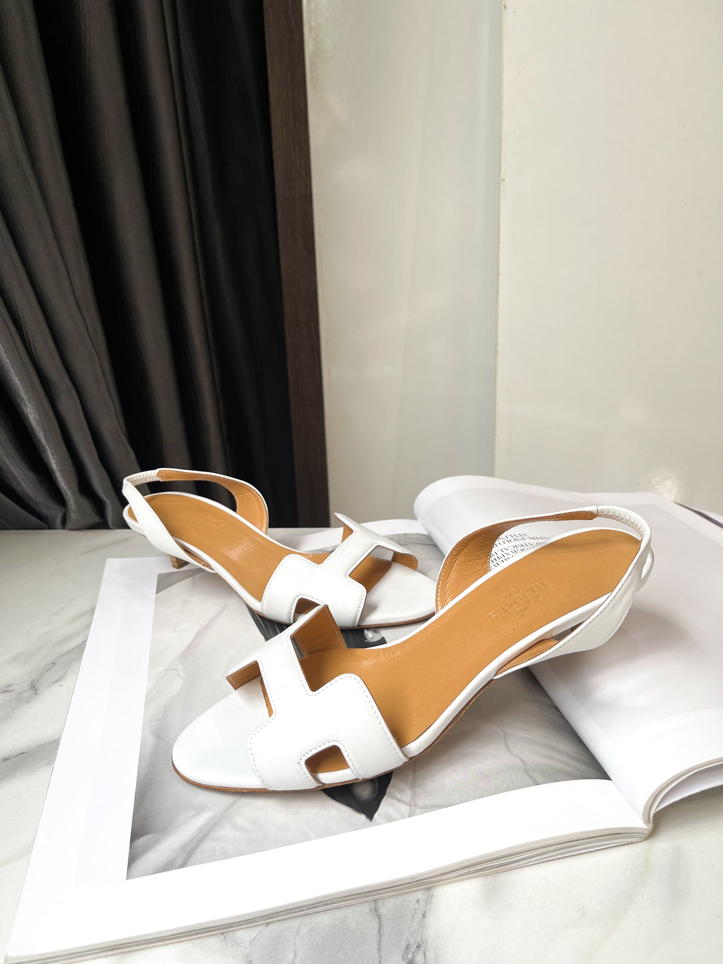 Slingback Hermes Trắng Size 35