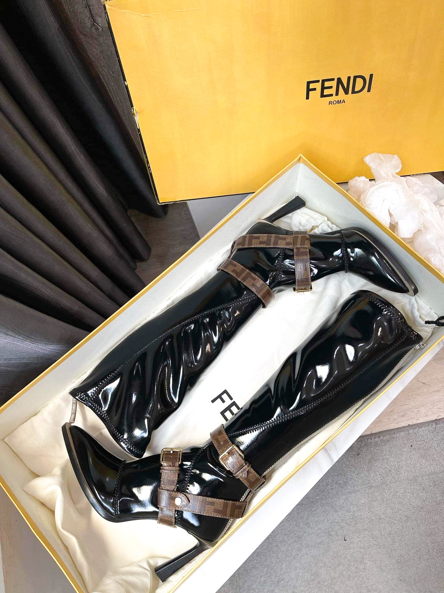 Boot Fendi New Size 37