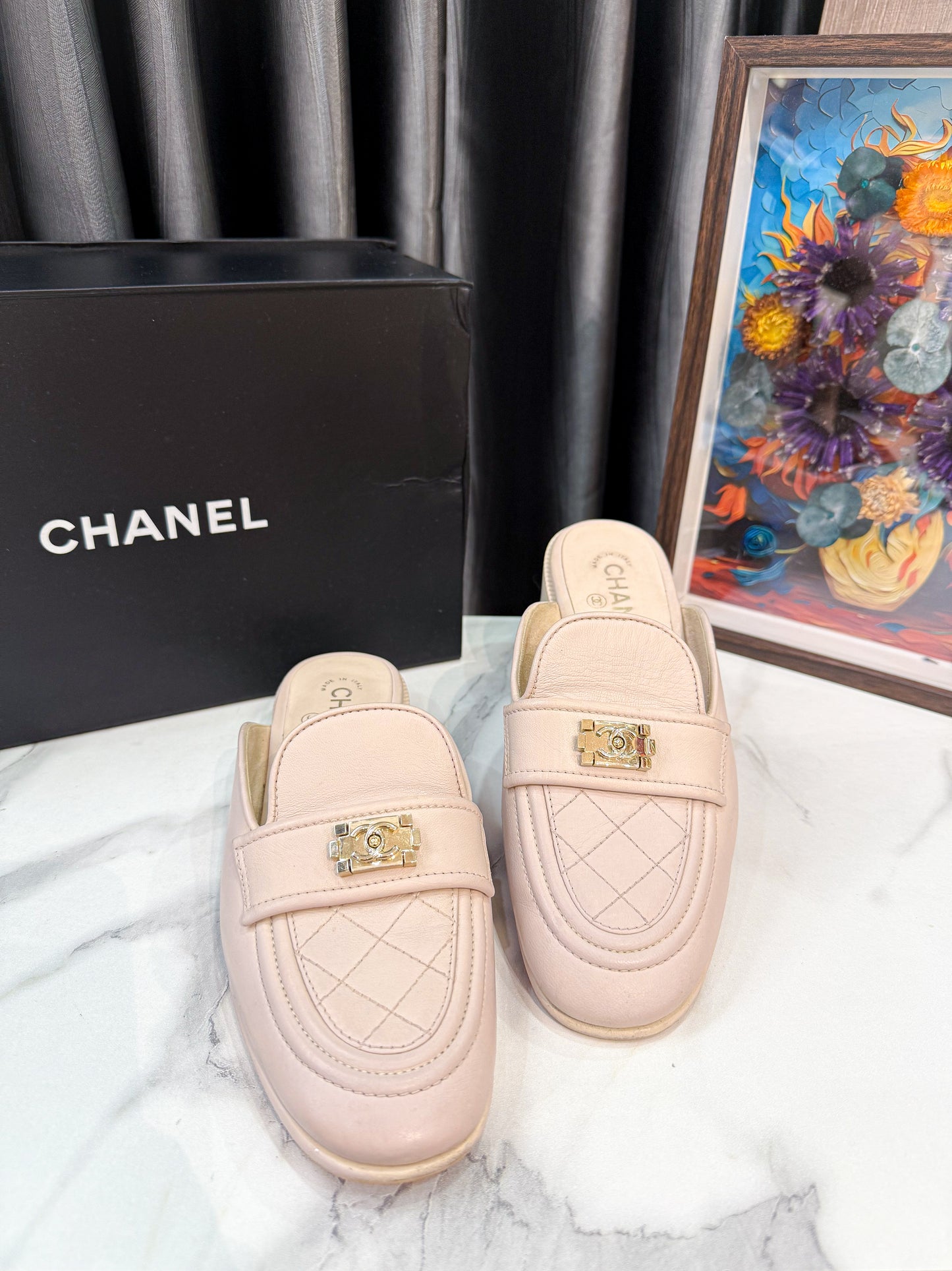 Sục Chanel Begie Size 38