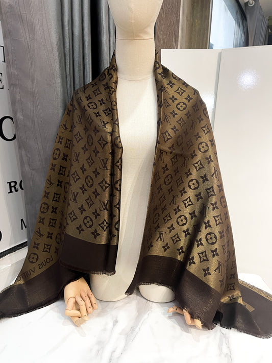 Khăn LV Nâu Ánh Kim