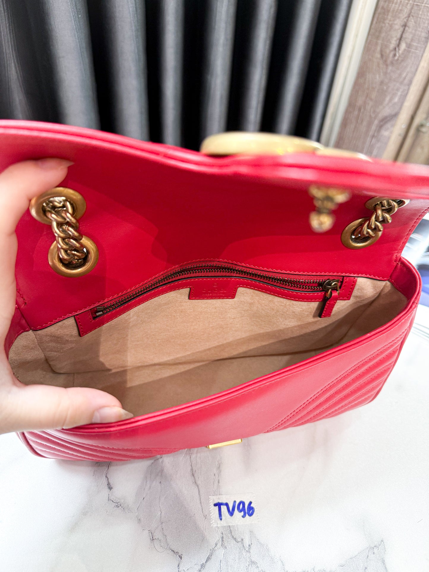 A A Gucci Marmont 26 Đỏ New TV96