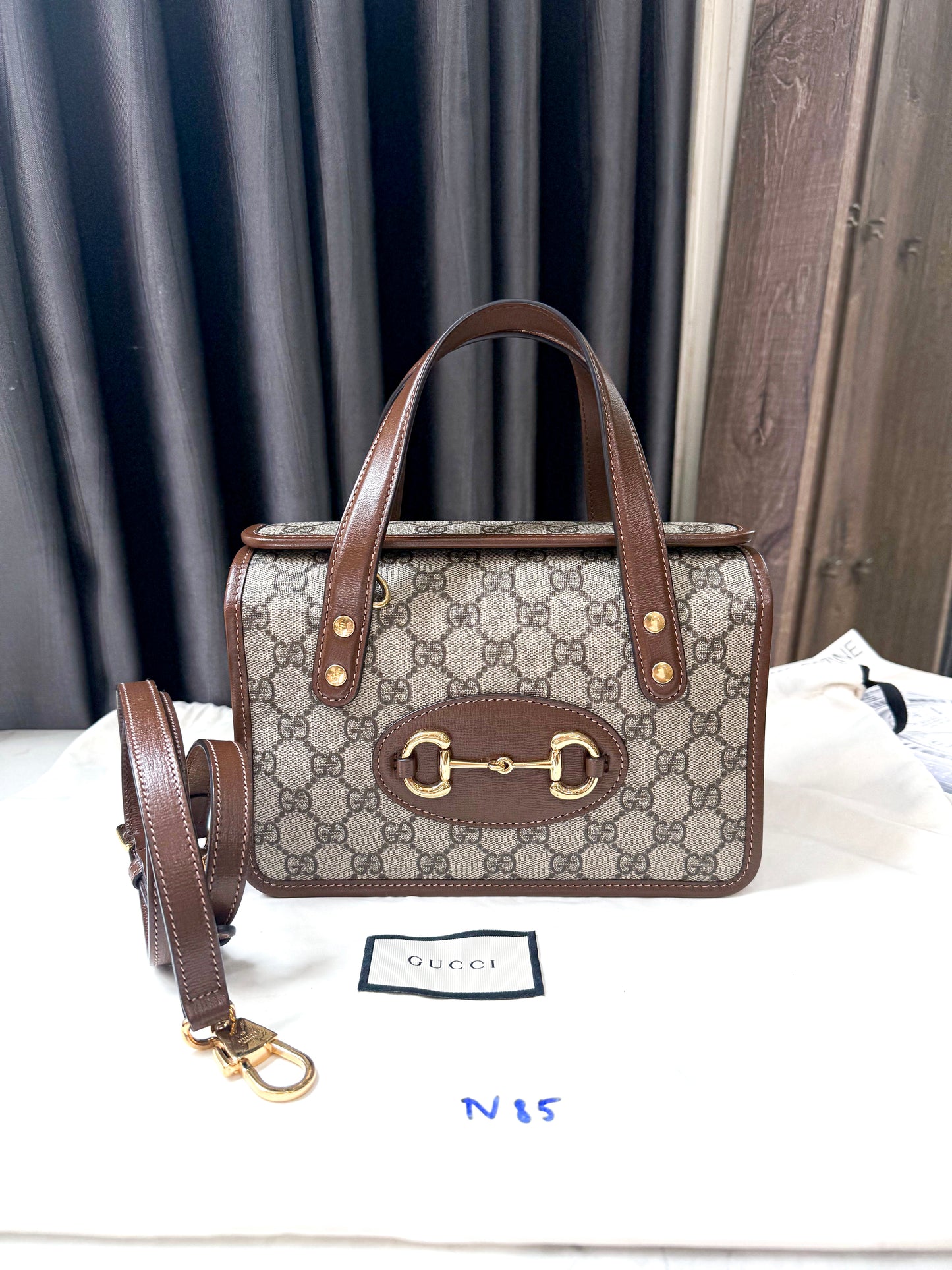 A A Gucci Thuỳ Tiên TV85