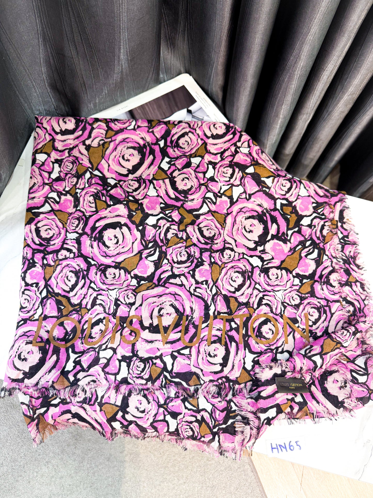 Khăn LV Hoa Hồng HN65 20/11