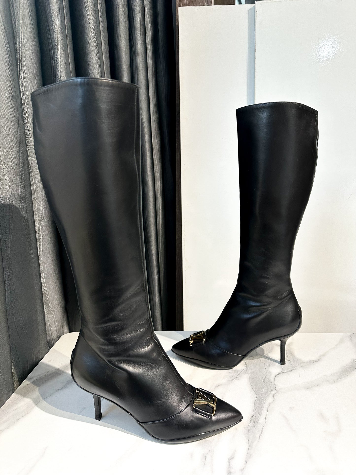 Boot LV Cao Cổ Size 36