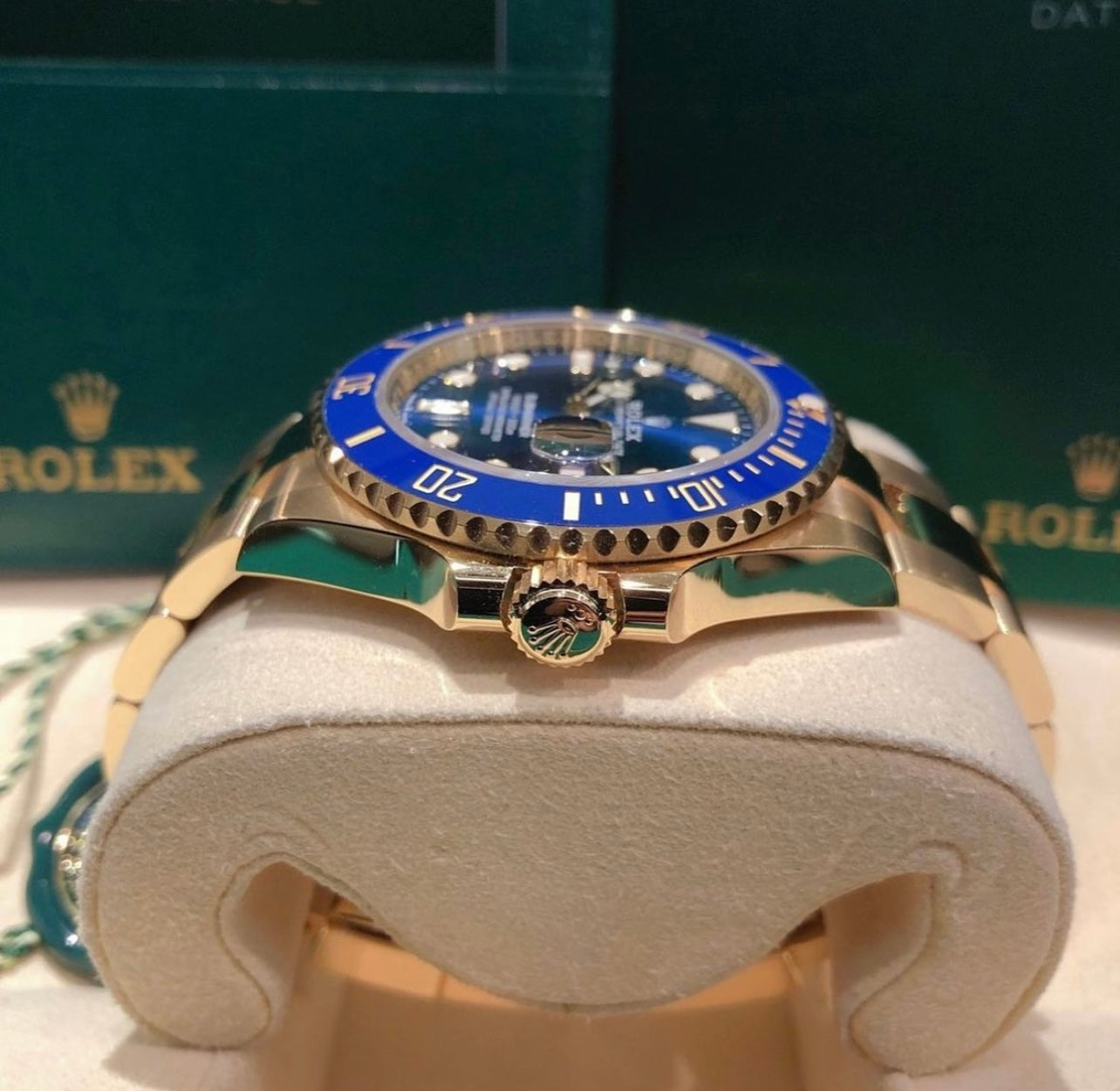 Đồng Hồ Rolex Submariner 126618LB