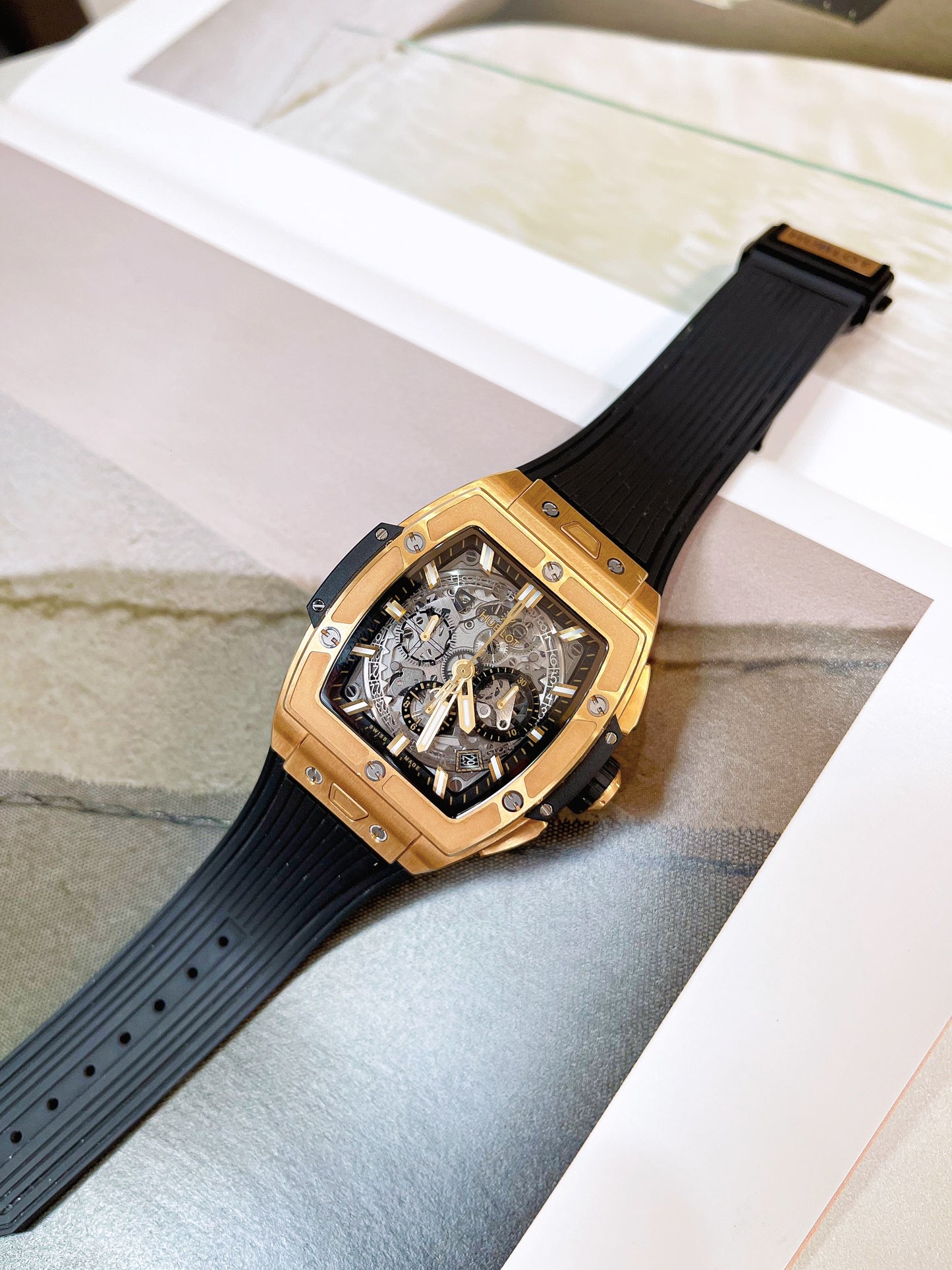 Đồng Hồ Hublot Spirit Of Bigbang Yellow Gold 42mm