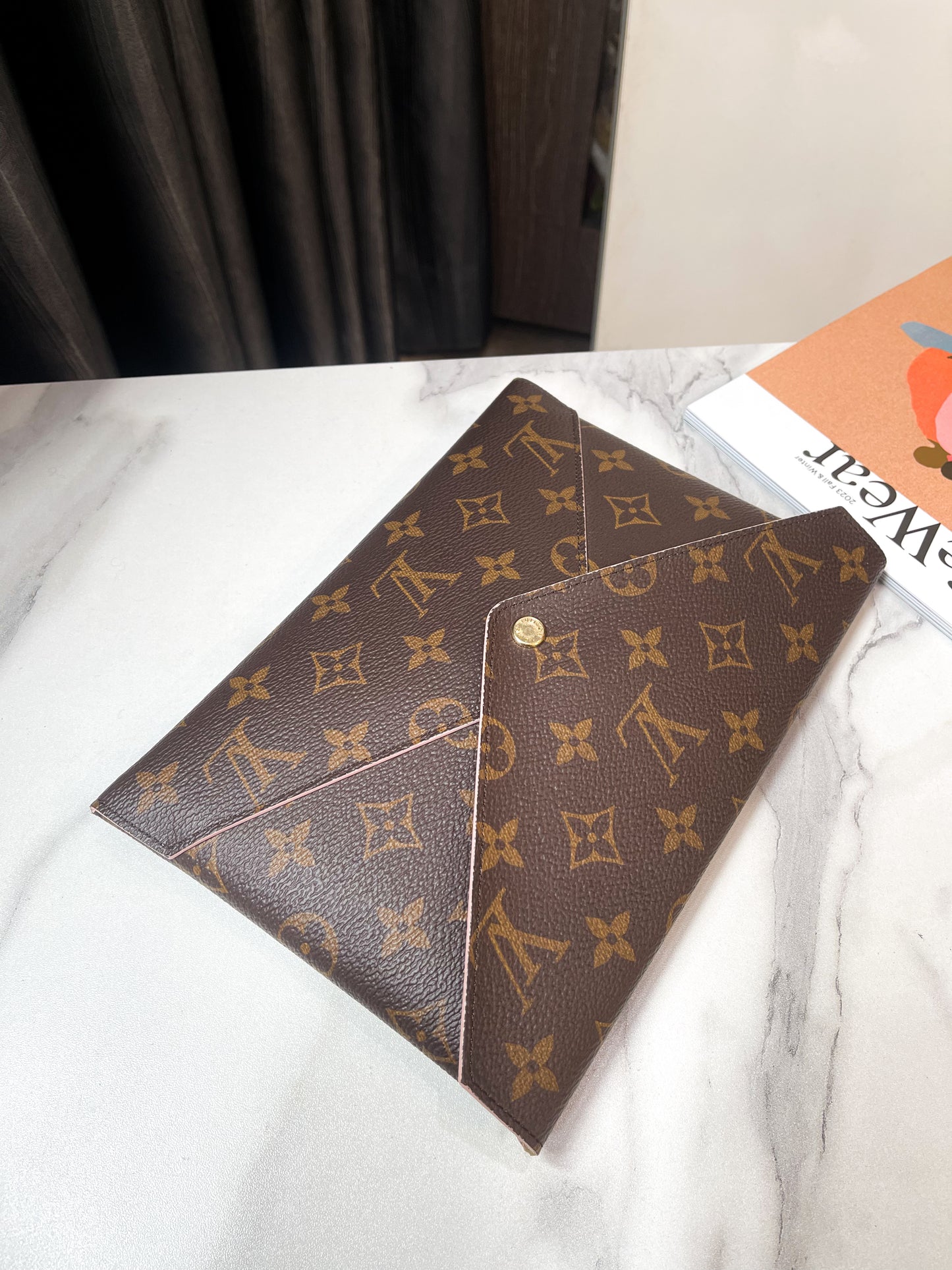 LV Kiri Size L