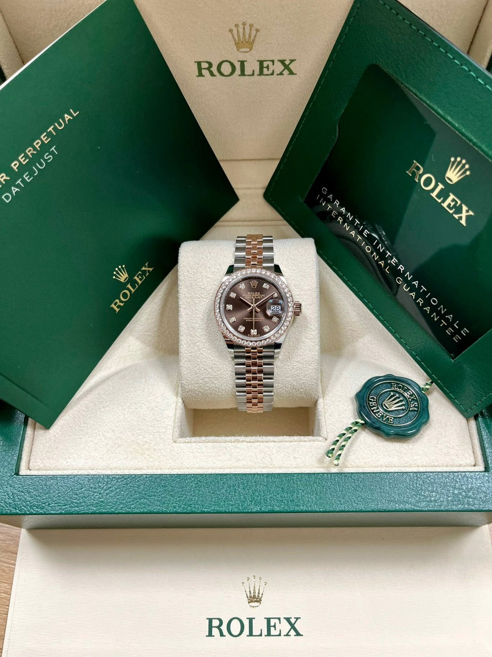 Đồng Hồ Rolex Datejust 279381RBR Chocolate Dial