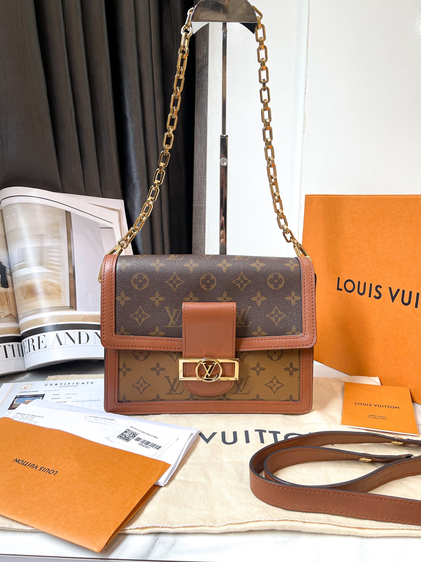 A LV Dauphine MM