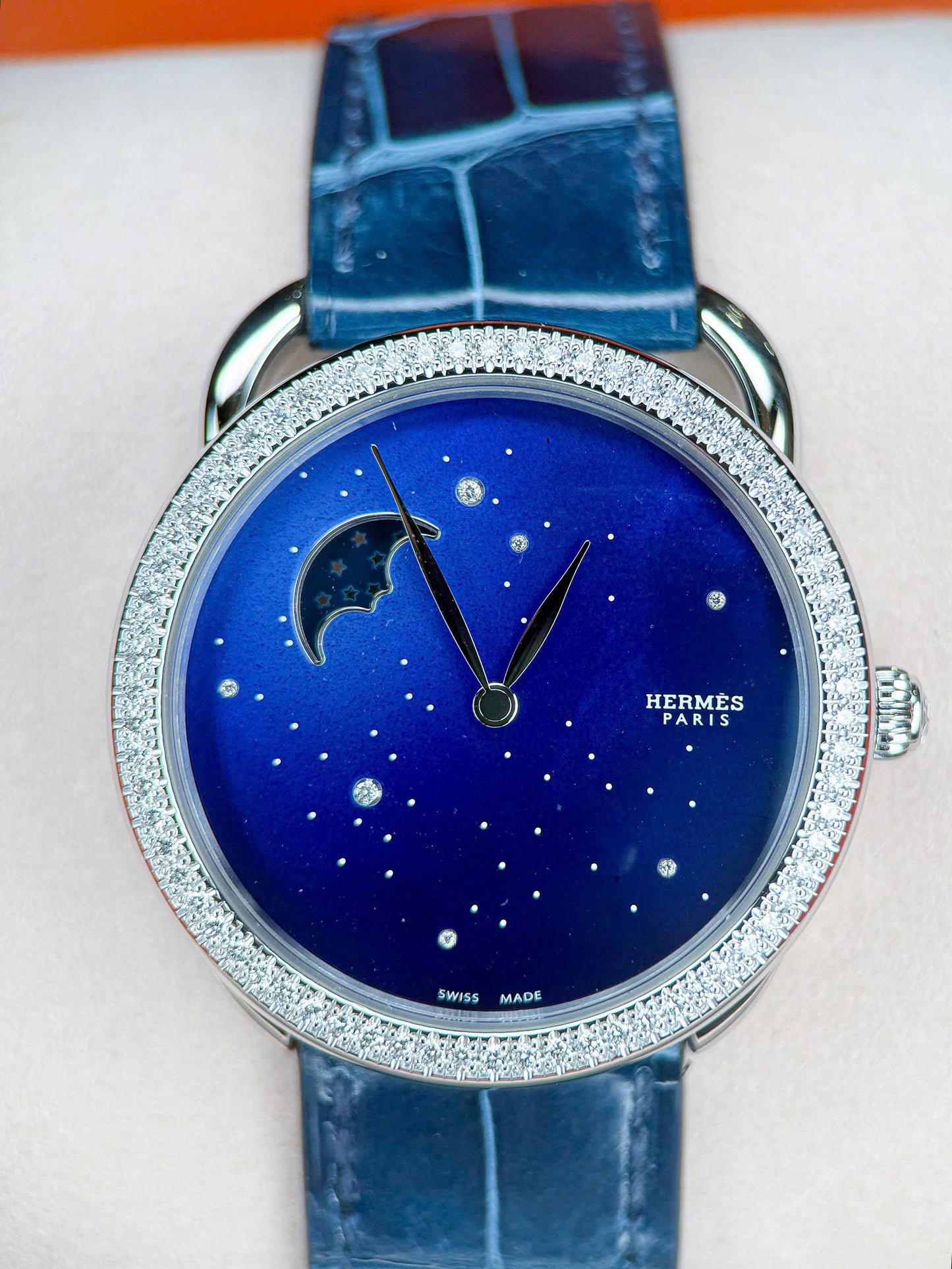 Đồng Hồ Hermes ARCEAU PETITE LUNE