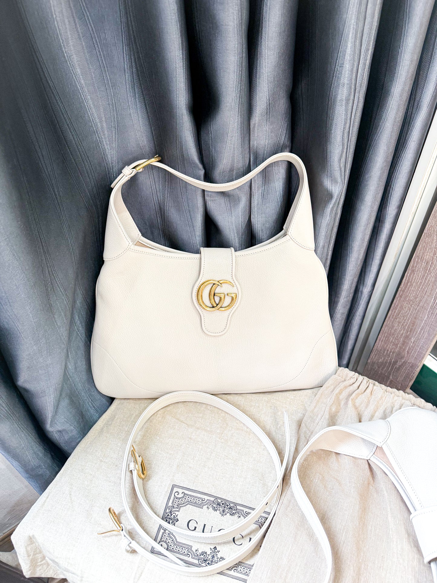 A A Gucci Jackies Trắng New