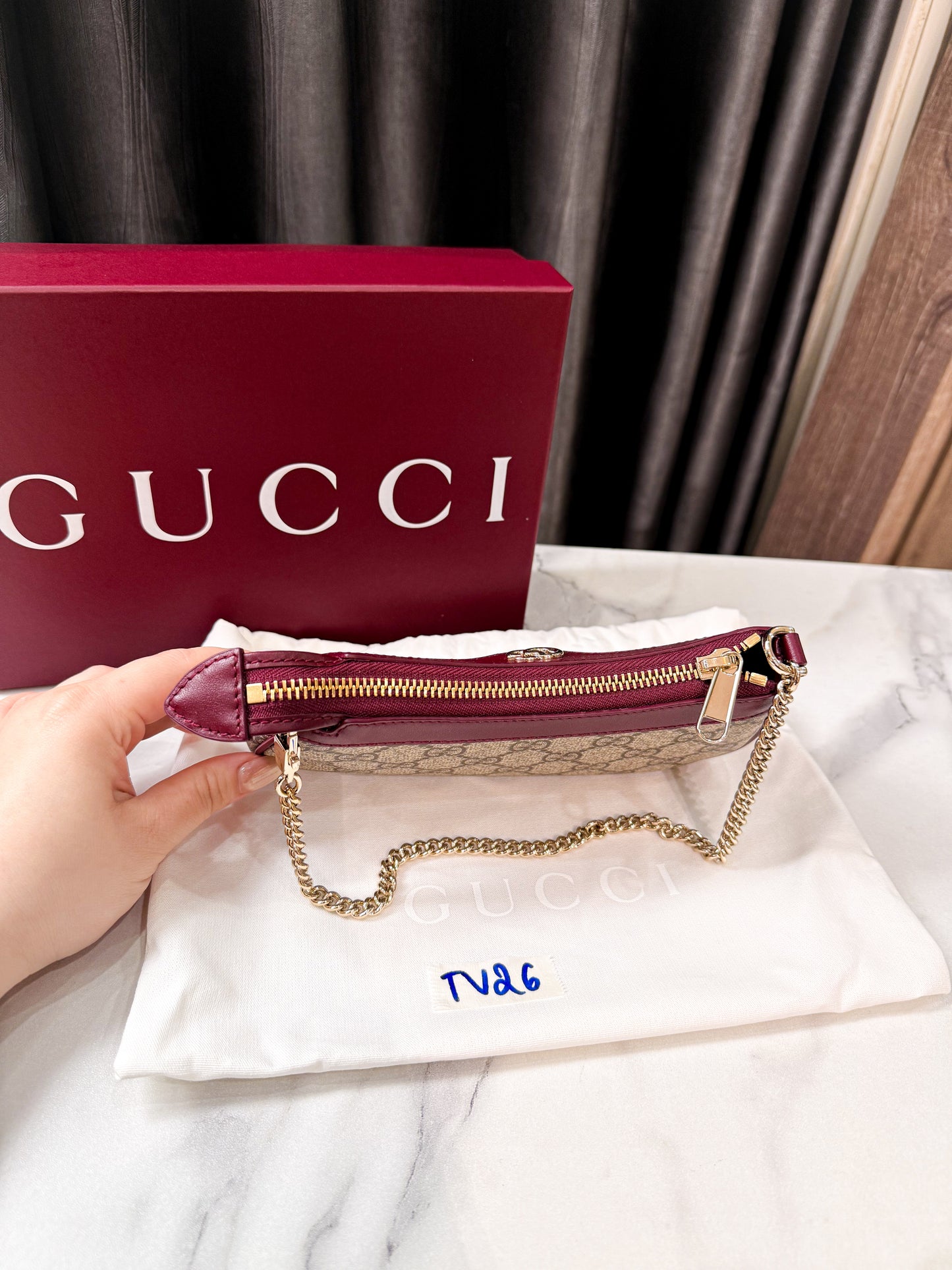 Pochette Gucci Gấu New TV26