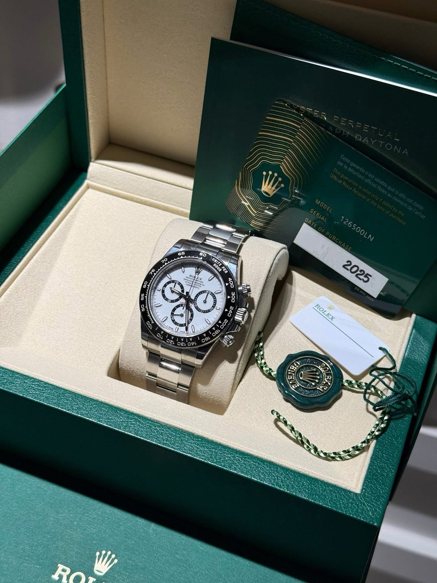 Đồng Hồ Rolex Daytona 126500 Panda