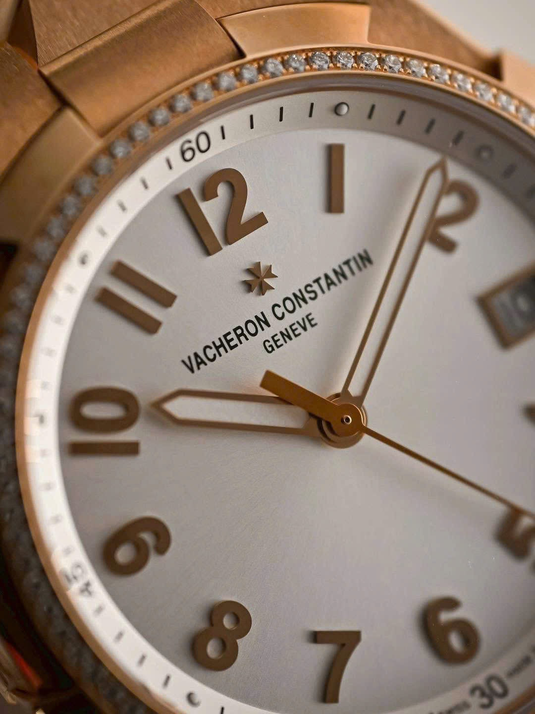 Đồng Hồ Vacheron Constatin Overseas 47560