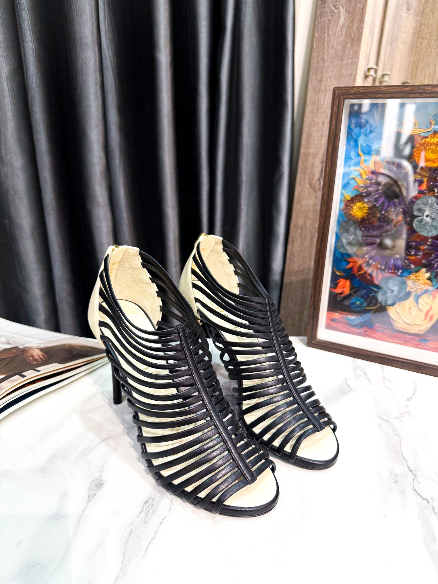 Sandal Chanel Size 38c 12/11