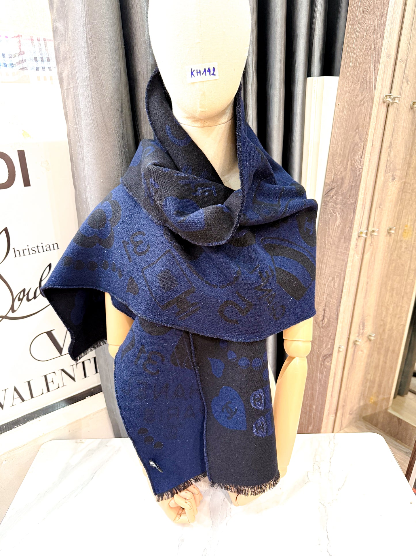 Khăn Chanel Ánh Kim KH142
