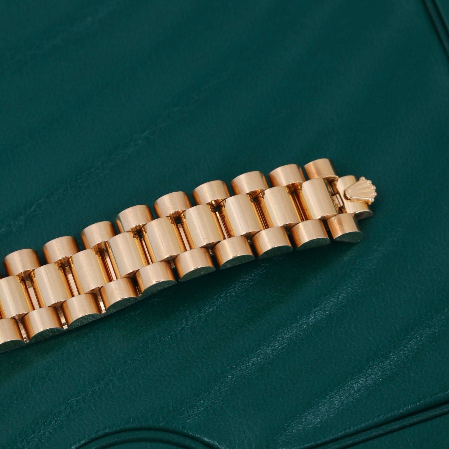 Đồng Hồ Rolex Datejust 178278 Gold mặt số khảm trai