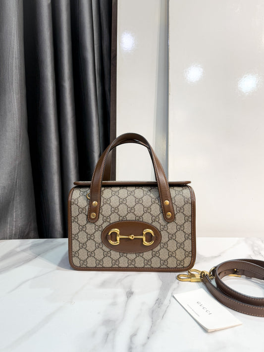 Gucci Thuỳ Tiên