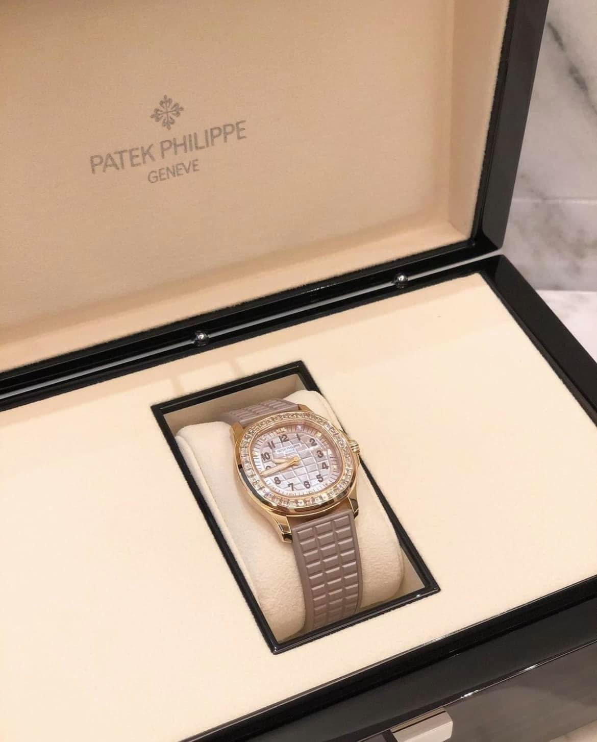 Đồng Hồ Patek Philippe 5072R