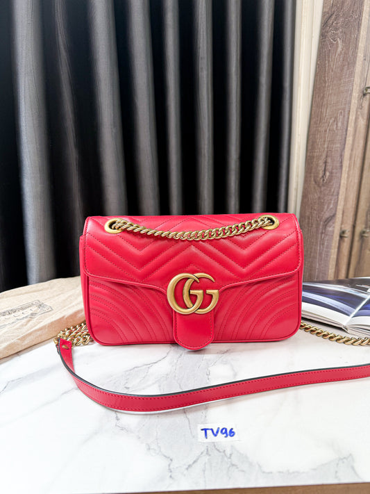 A A Gucci Marmont 26 Đỏ New TV96