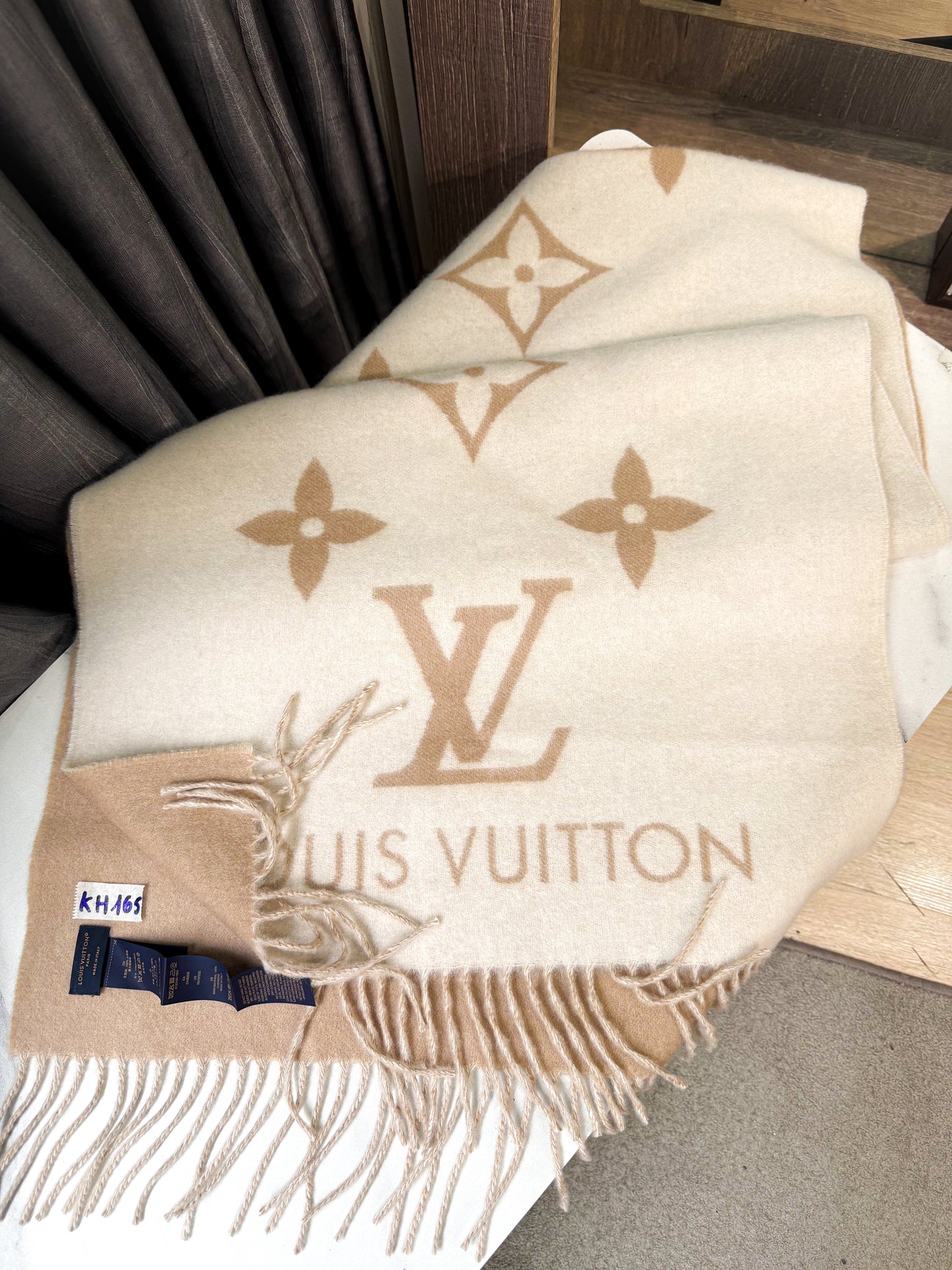 Khăn LV Cashmere KH165