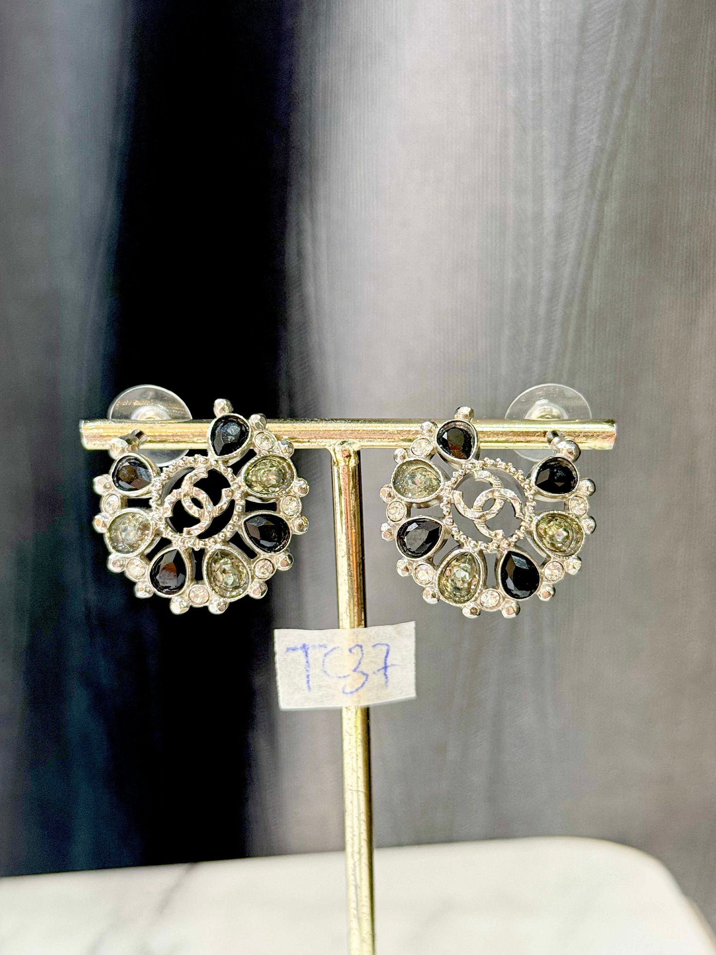 Khuyên Tai Chanel CT37