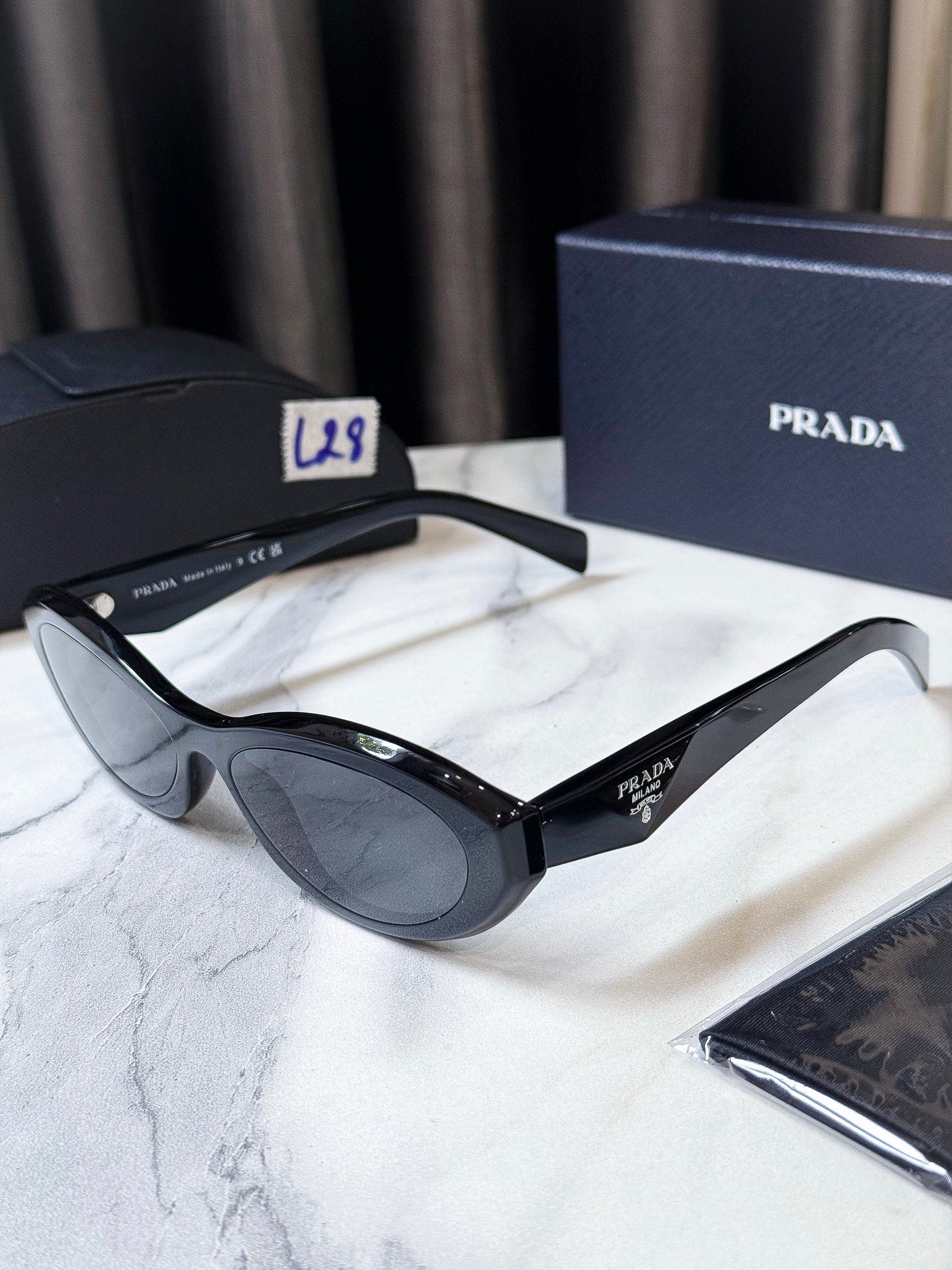 Kính Prada New L28