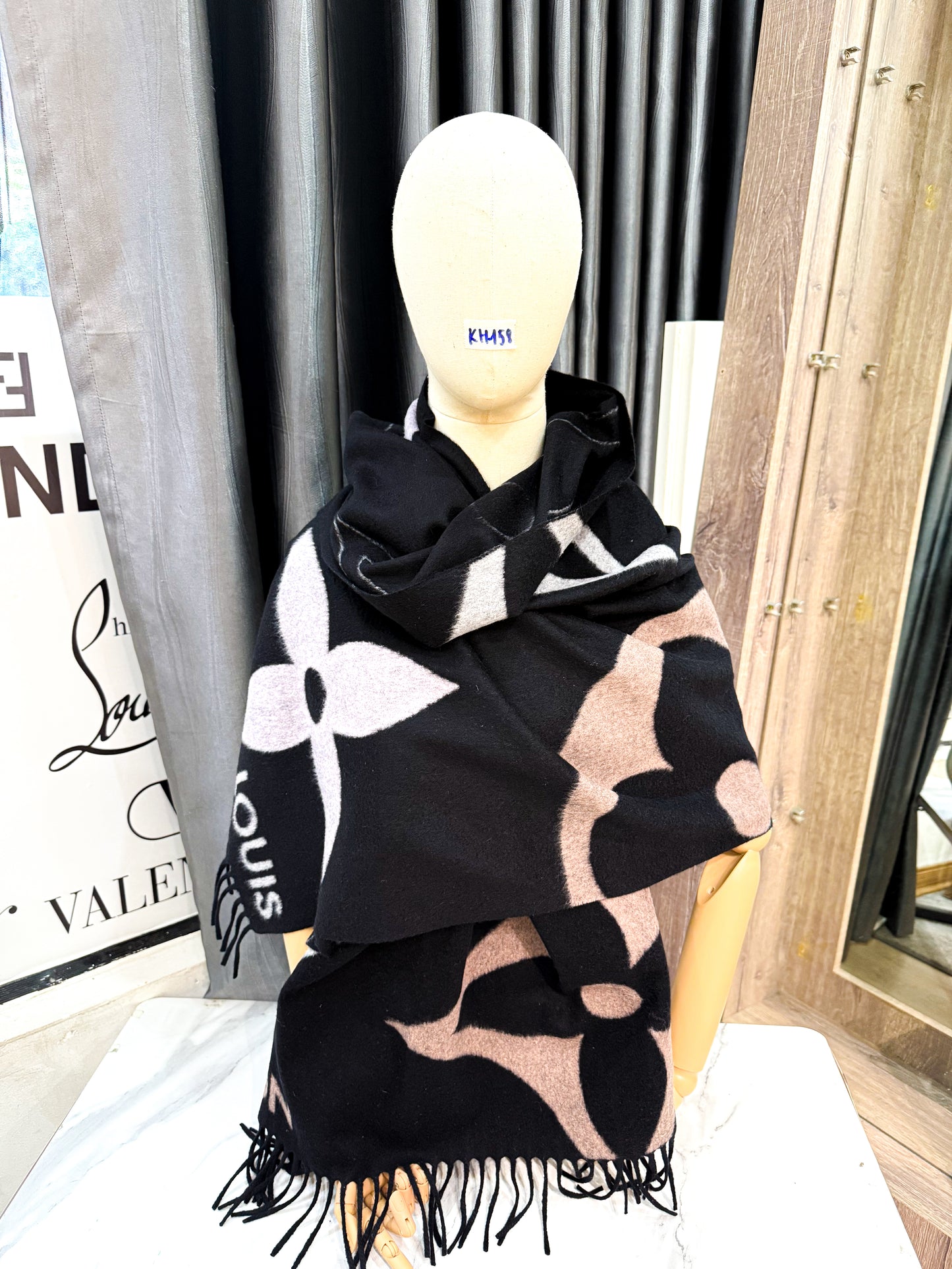 Khăn Choàng LV Cashmare KH158