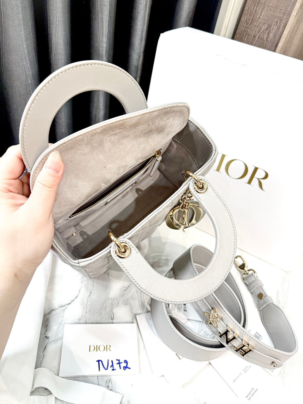 A A A Dior Lady Small TV172