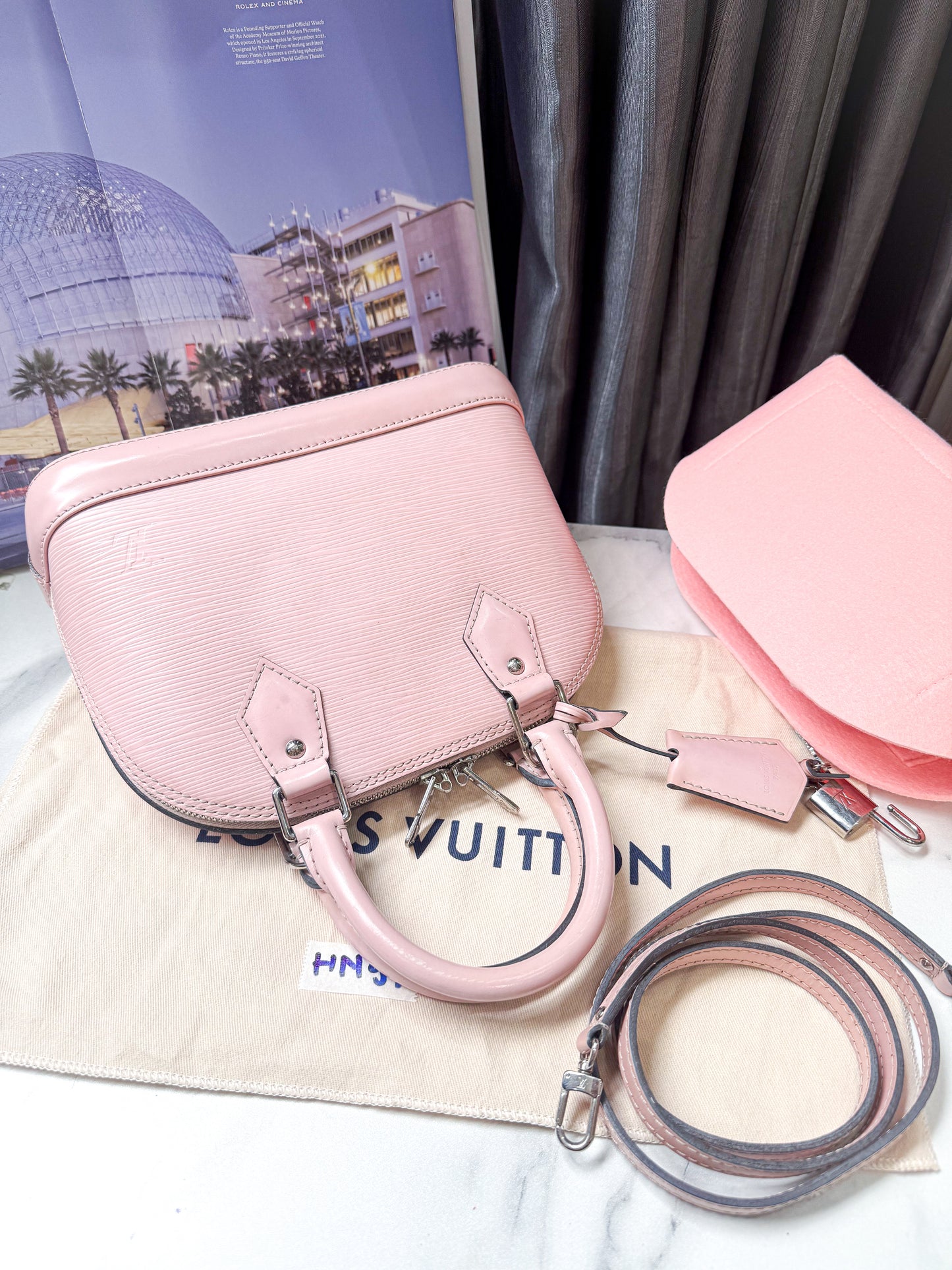 LV Alma BB Epi Hồng HN97