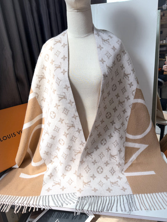 Khăn LV Cashmere Begie