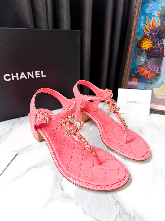 Xỏ Ngón Chanel Size 36C