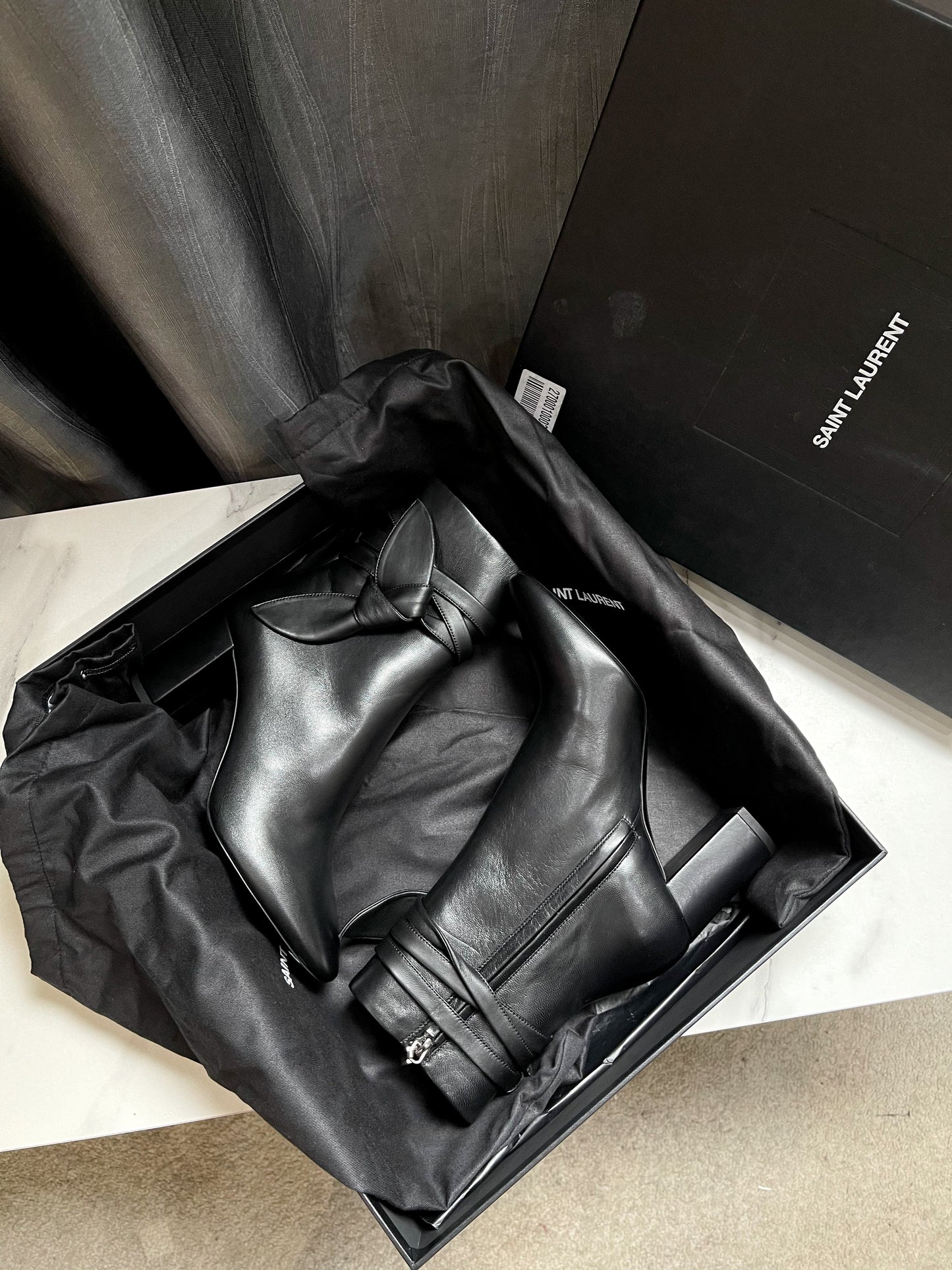 YSL Boot Nơ