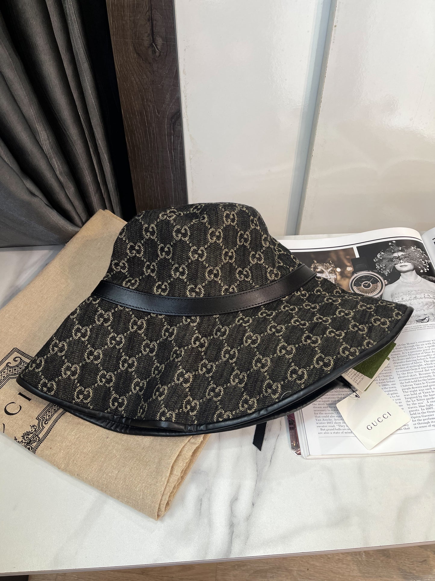 Mũ Gucci Vành Rộng Size S New